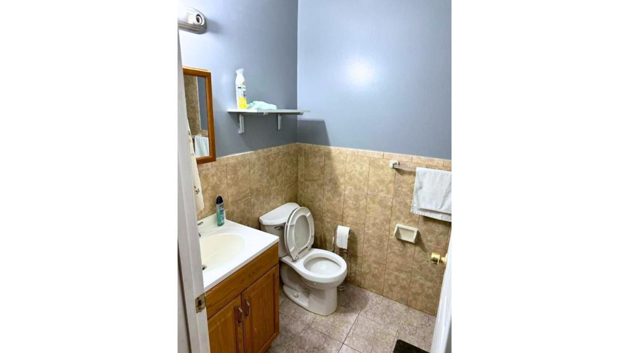 Divine Guest House Room D. 6Mins Near Ewr Newark Airport, 4Mins To Penn Station / Prudential Luaran gambar