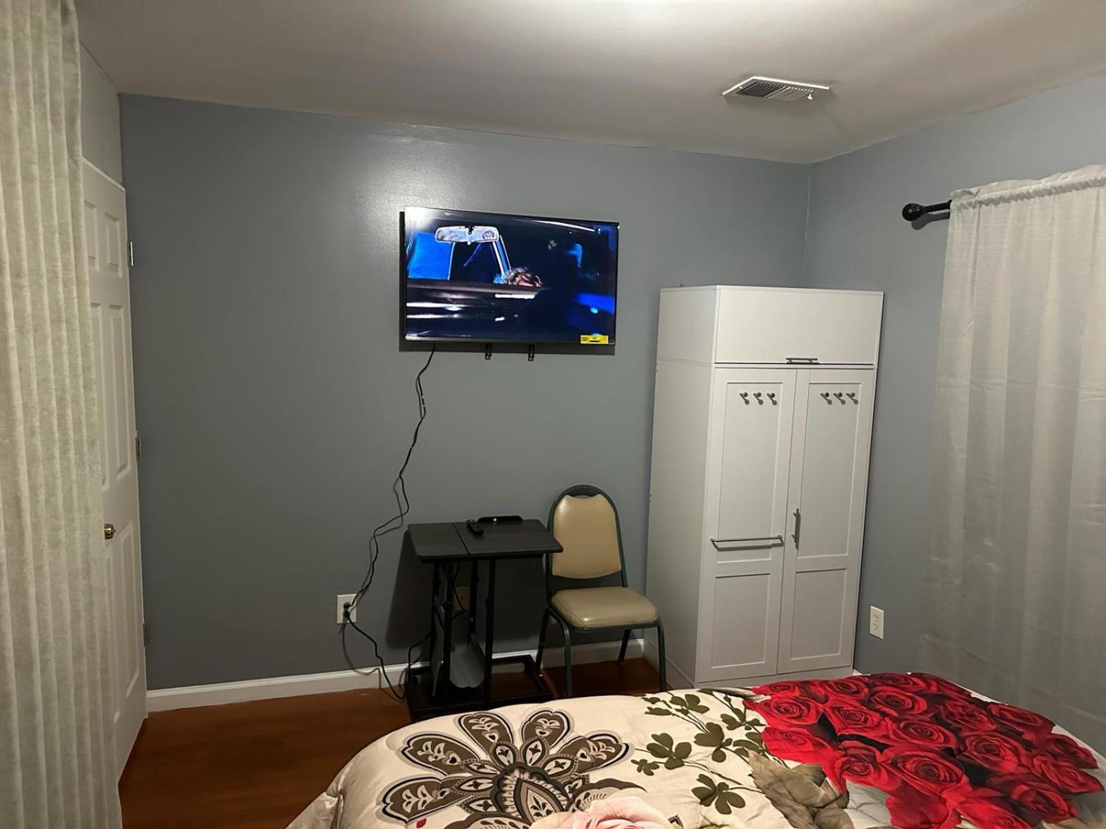 Divine Guest House Room D. 6Mins Near Ewr Newark Airport, 4Mins To Penn Station / Prudential Luaran gambar